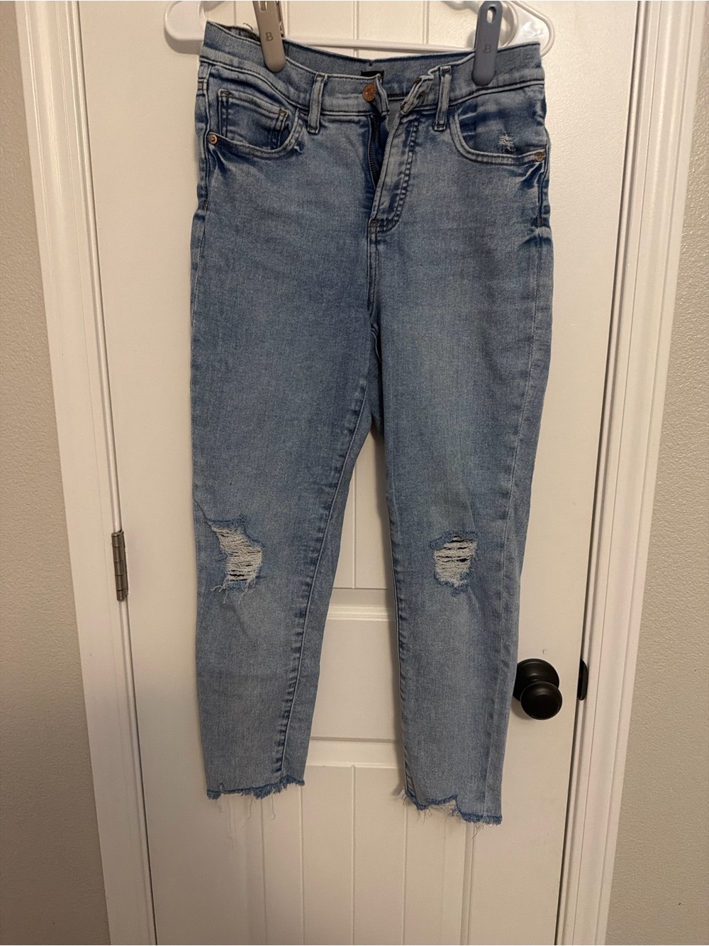 Express Light Blue Distressed Ankle Jeans